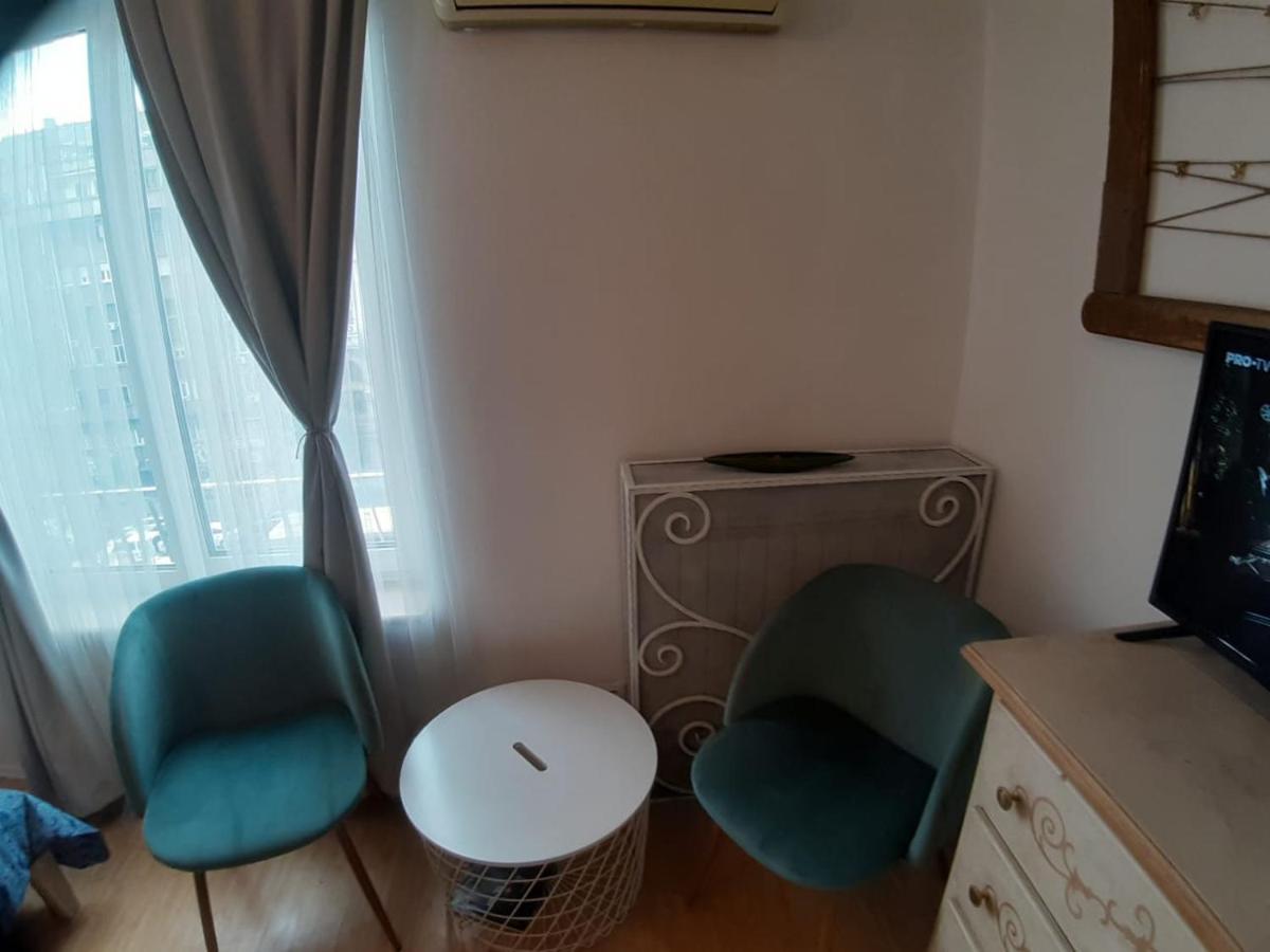 Luxury Piata Romana Center Apartment Букурещ Екстериор снимка